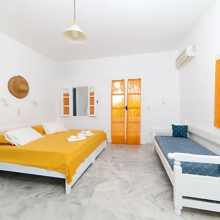 Seaside And Tours In Naxos, Greece Apartment Naxos City