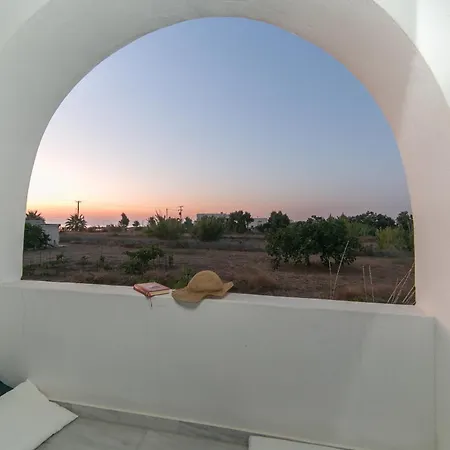 Seaside And Tours In Naxos, Greece Apartment
