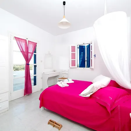 Seaside And Tours In Naxos, Greece Apartment Naxos City